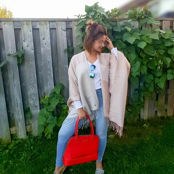 NWT Fringe Scarfigan - Picture 6 of 6